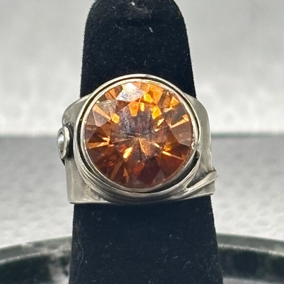 Citrine Gemstone Ring on Sterling Silver Band Size 5 8.93 g - Picture 4 of 14
